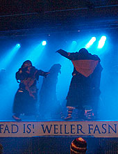 Schaurige Show der Leonberger Hexen
