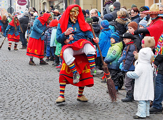 Umzug Fasnetsdienstag