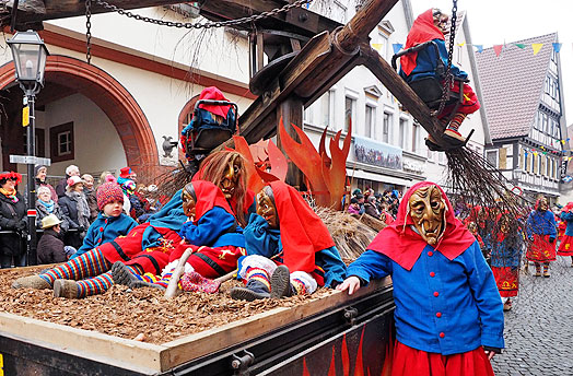 Umzug Fasnetsdienstag