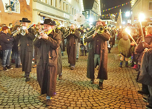 Jubilumsumzug Schlehengeister 2016